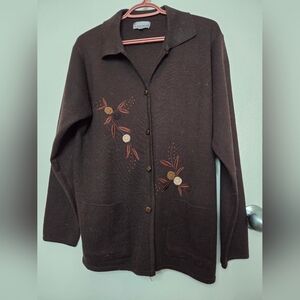 Elegant Floral Embroidered Cardigan